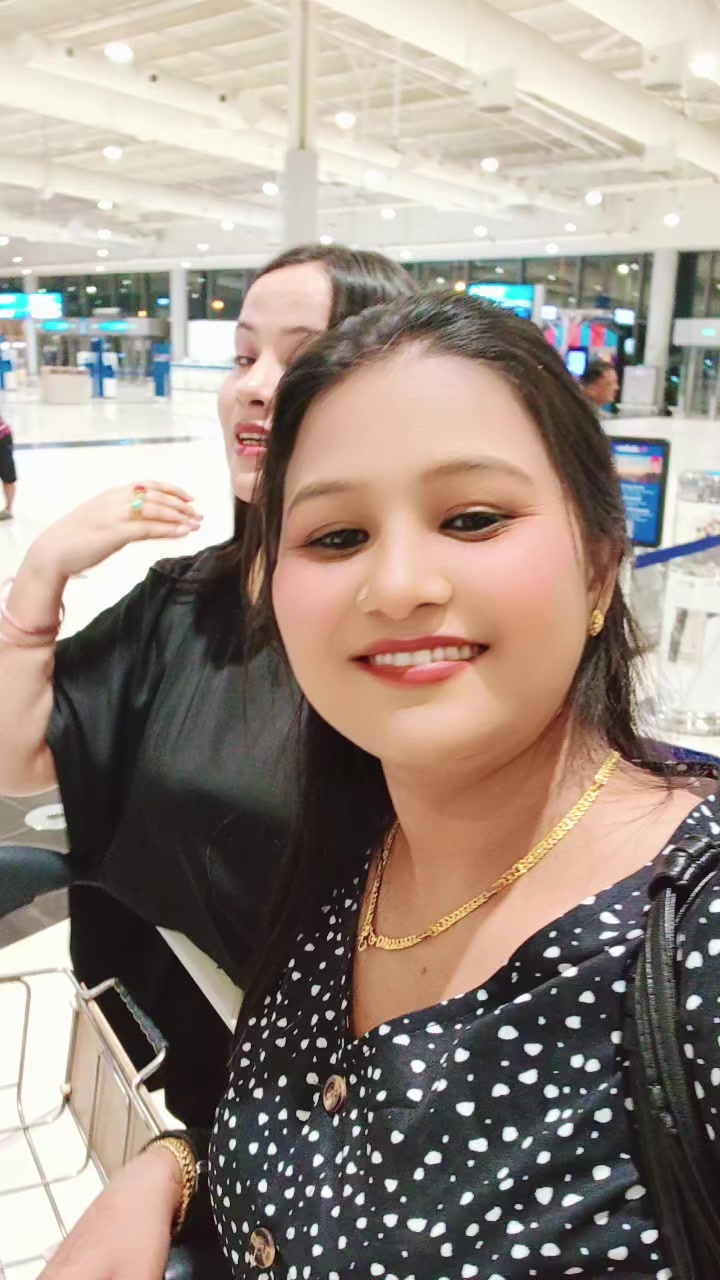 @Queen(रानी)👑