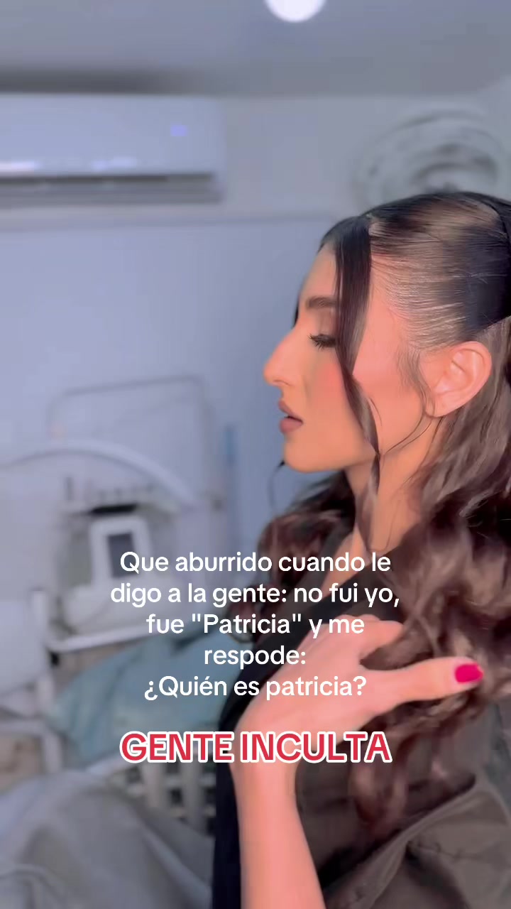 @angelicamrr27 / UGC