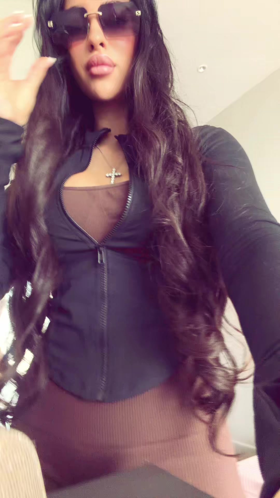 @Katee_v_