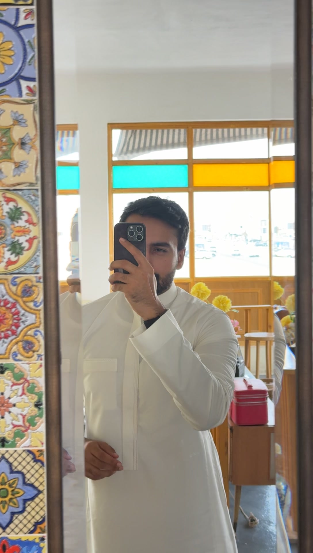 @r.qr | ريان