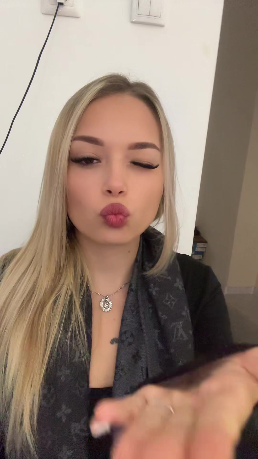 @𝐈𝐛𝐨𝐥𝐲𝐚 🐆