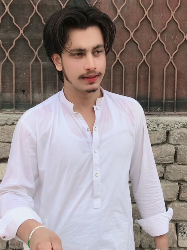 @HaSsan ✓درانی 🚩