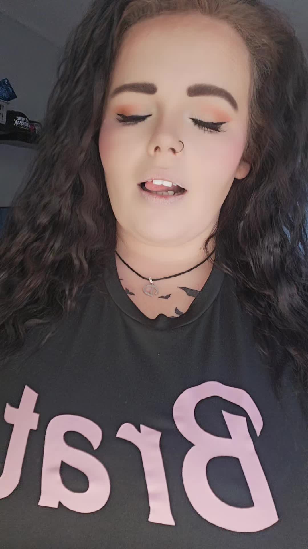 @⛓️🖤Jenny's_turn_now🖤⛓️