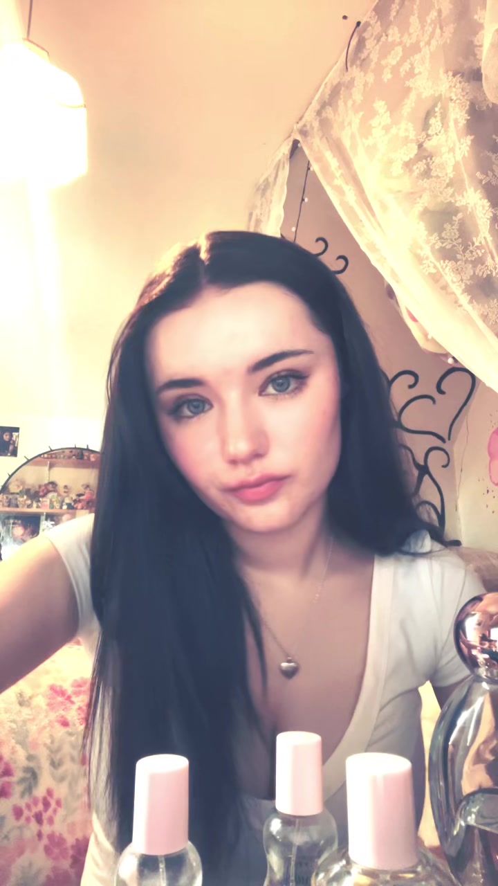 @d1gital4ngel_