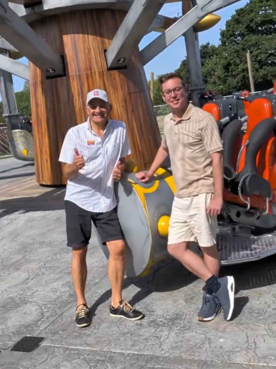 @Theme Park Network