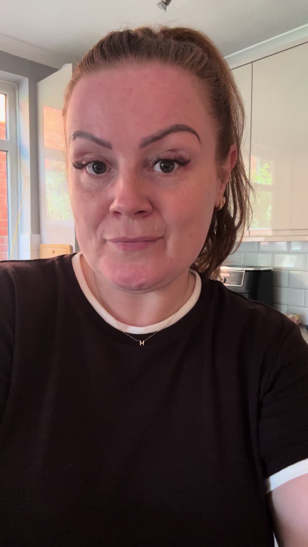 @Hollie hits her 40s 🩷