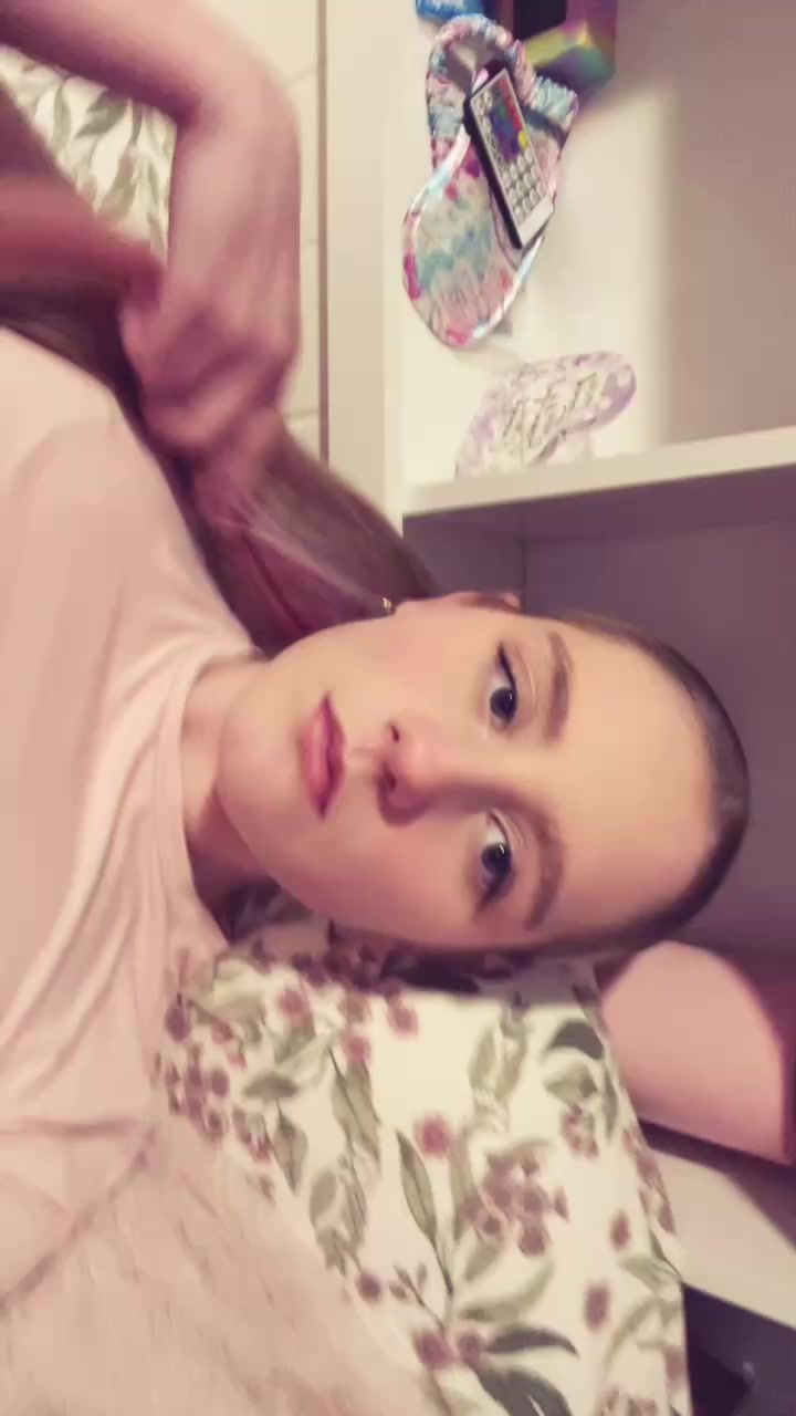 @Krystal_Jayde5