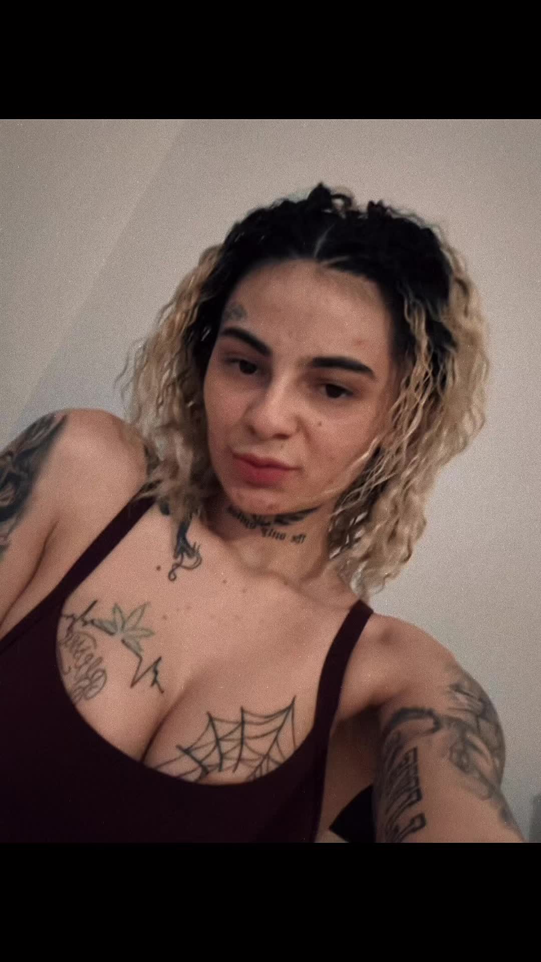 @bebeina0