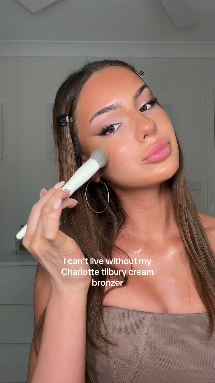 @elizabeth gauci