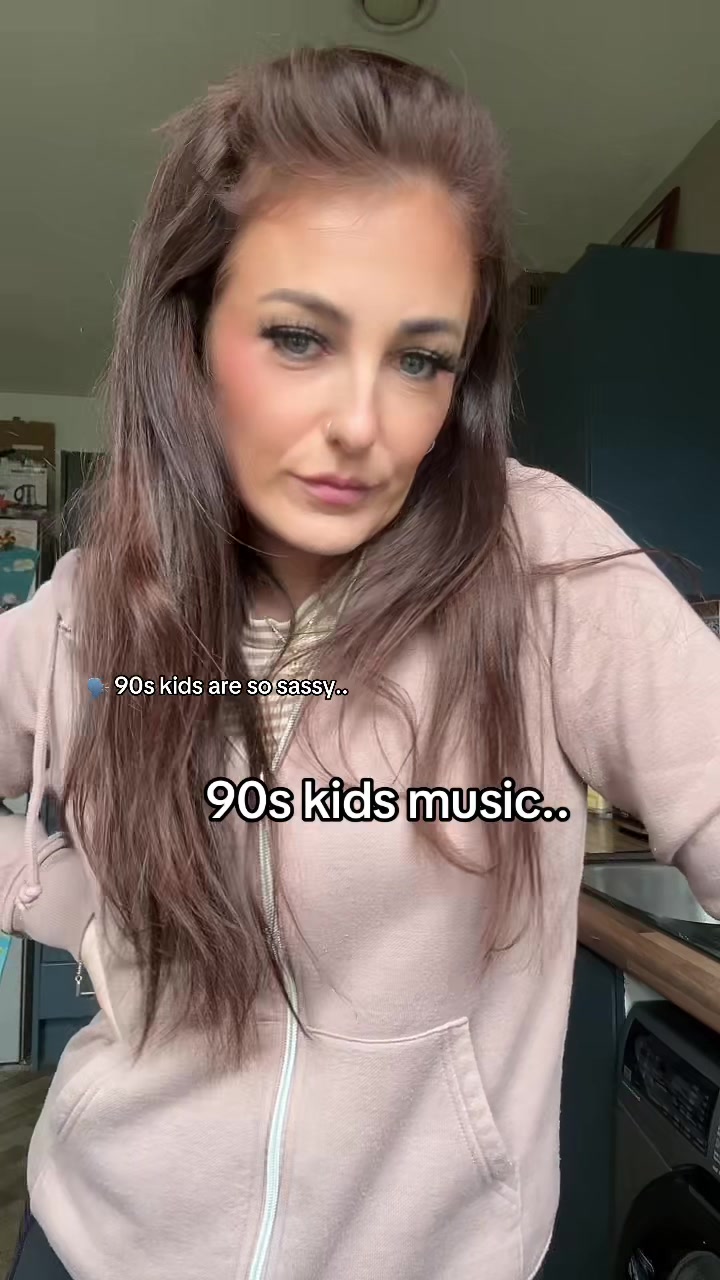 @Danielle🦋