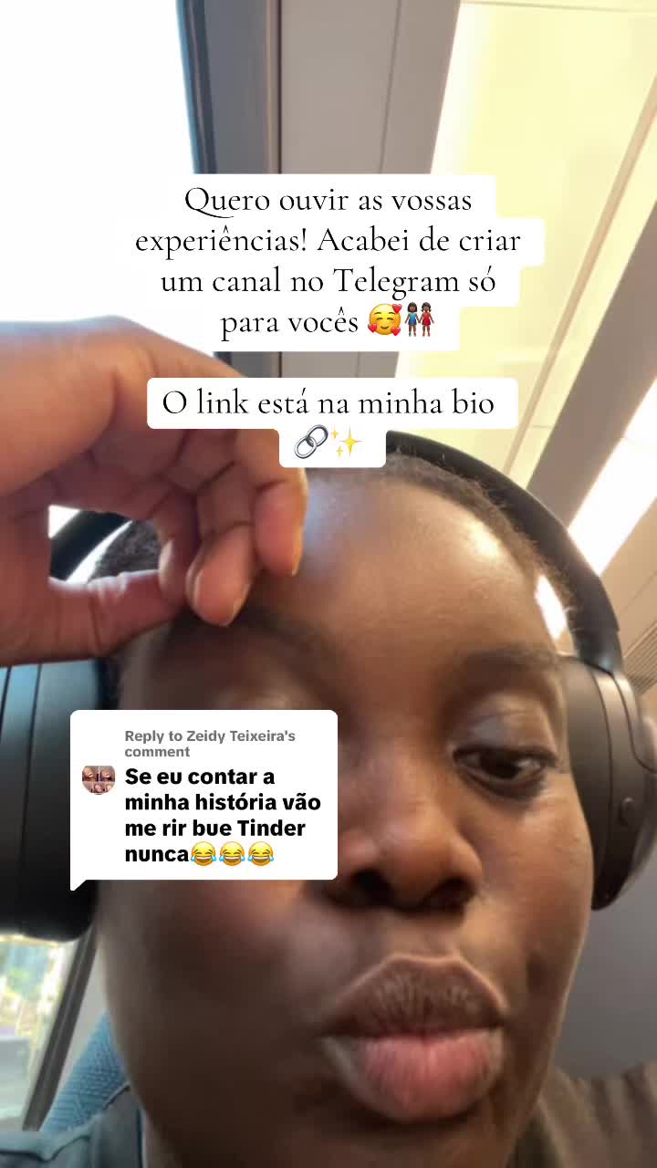 @Eleniaax