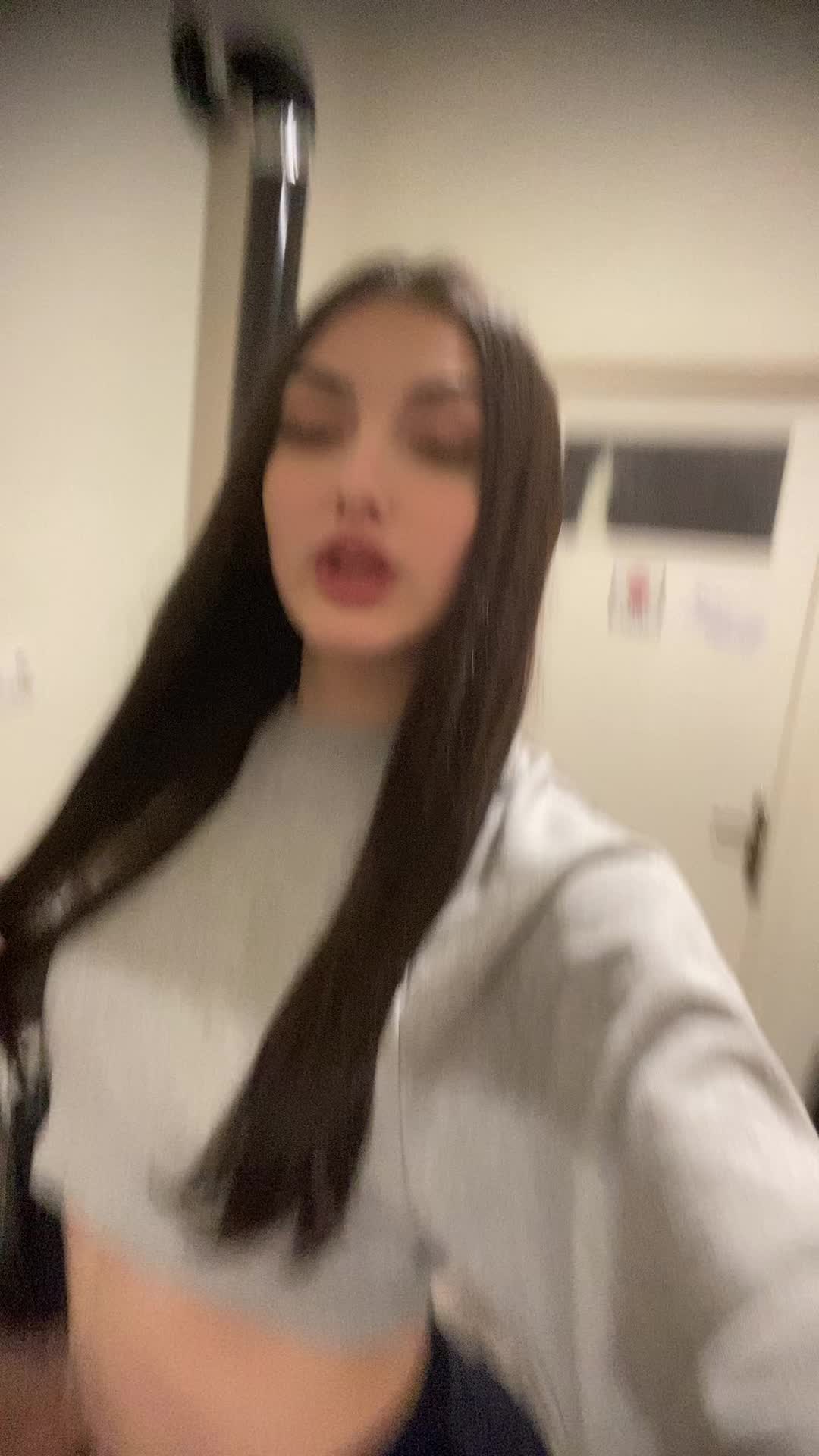 @ioanna