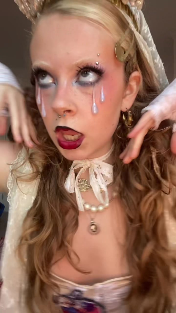 @ellen