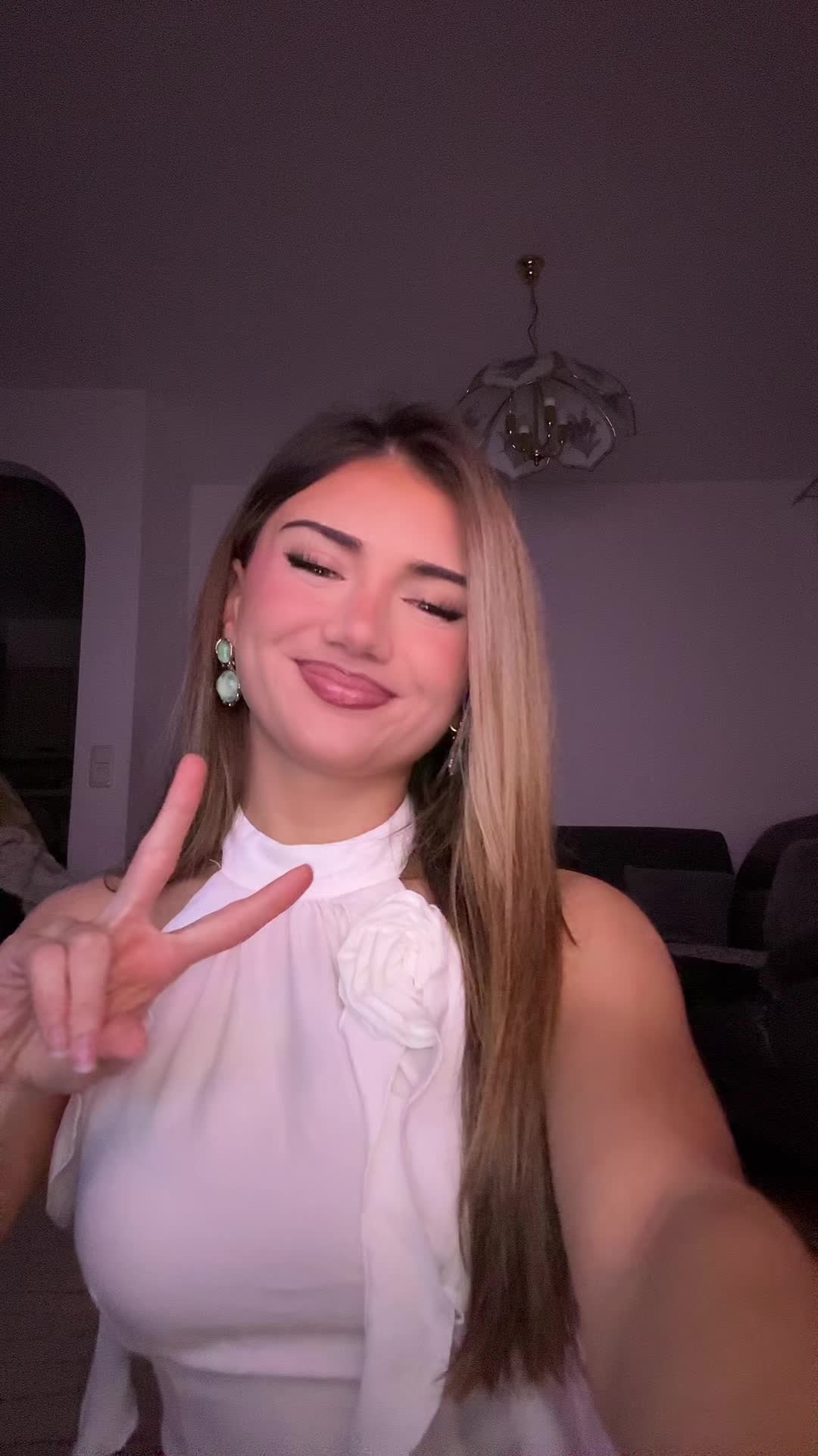 @Anesa
