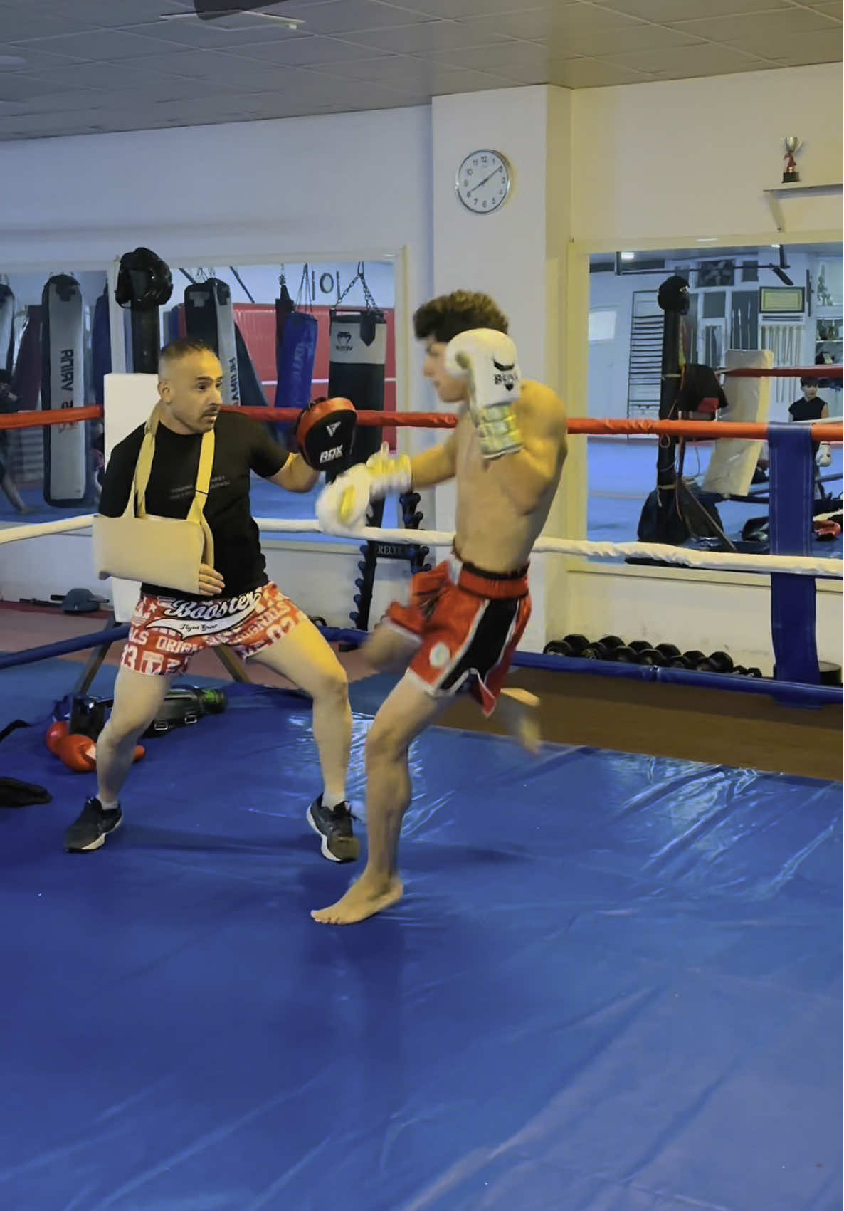 @SenafighterUK