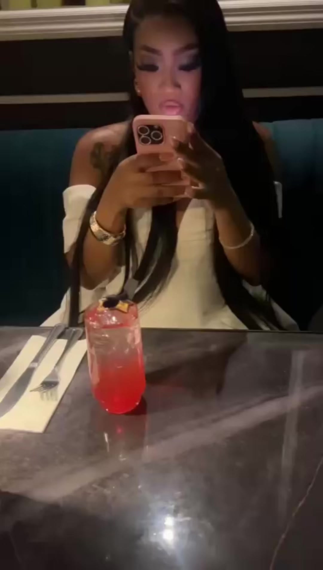 @khaloni11