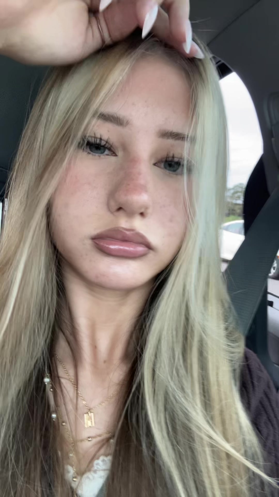 @isabella dimov