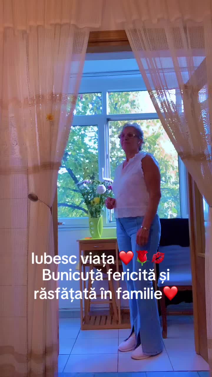 @Adriana Augustin295