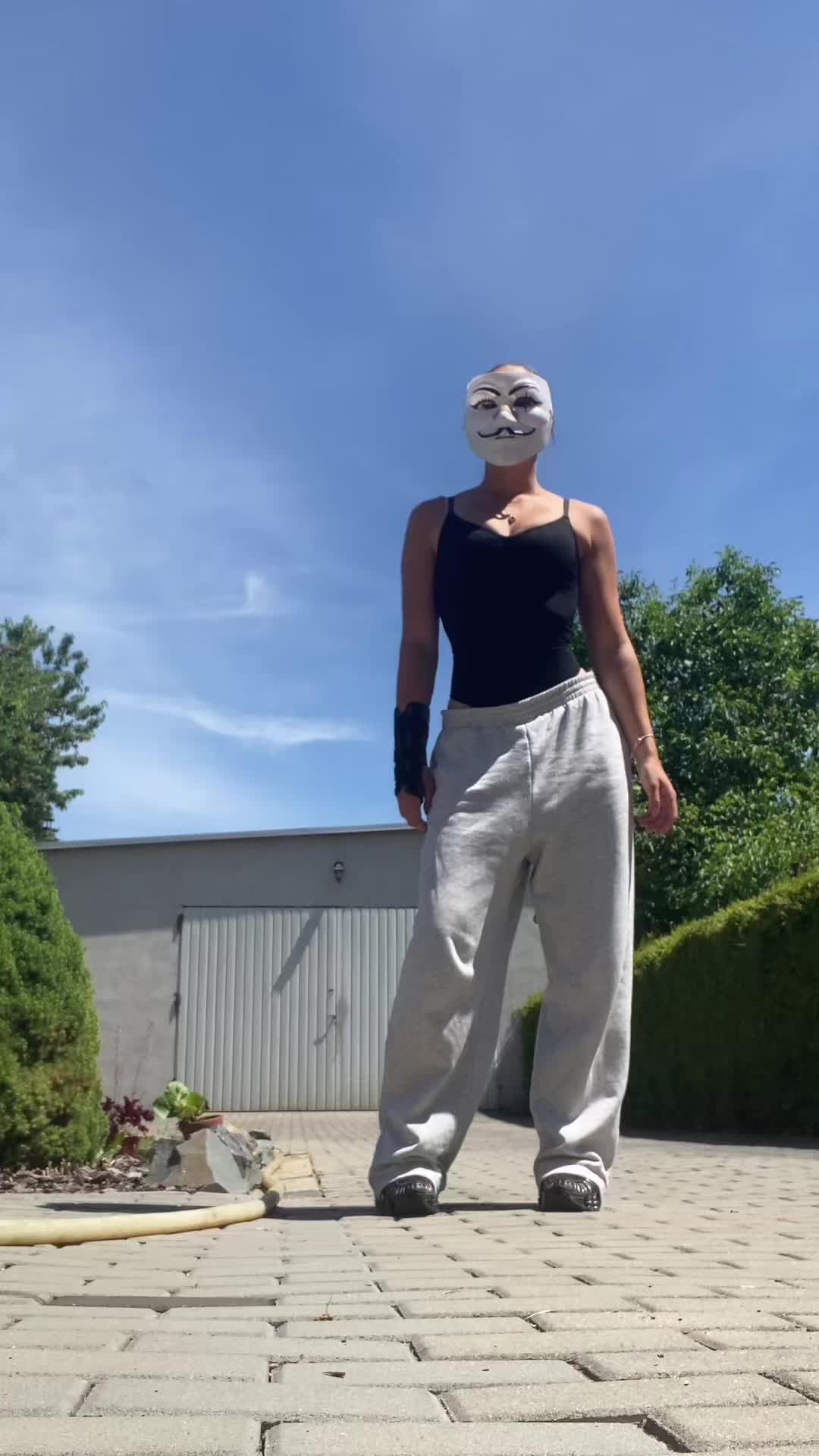 @𝐇𝐀𝐍𝐍𝐀🎀