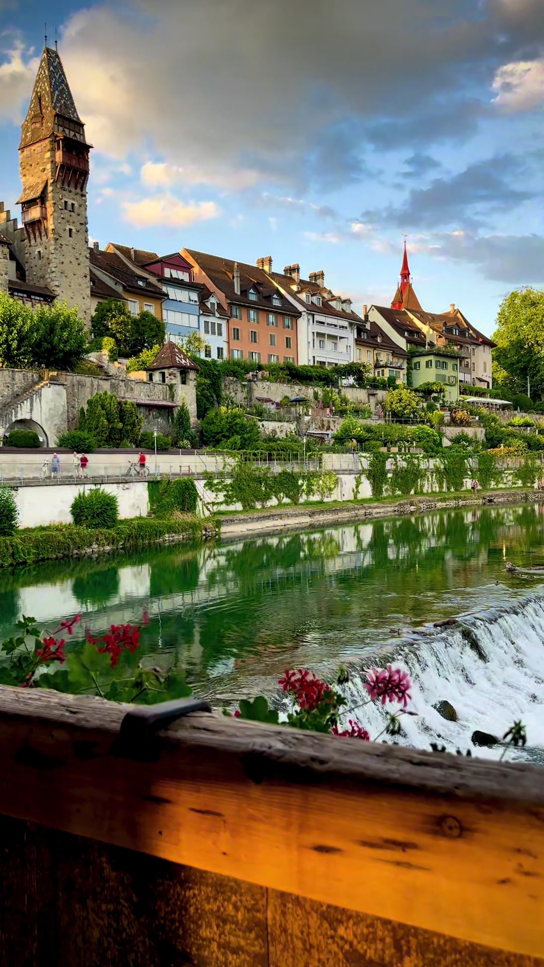 @Swiss_Vibe 🇨🇭