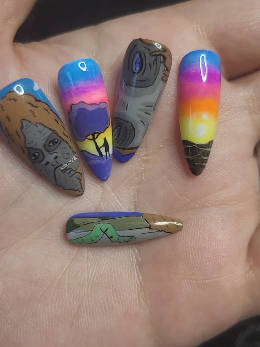 @StewieTheNailGirl