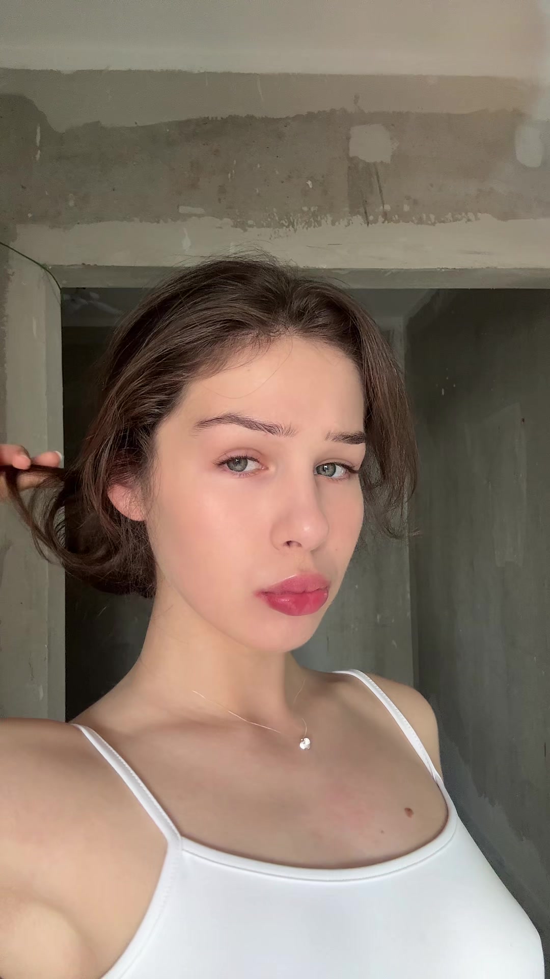 @👅