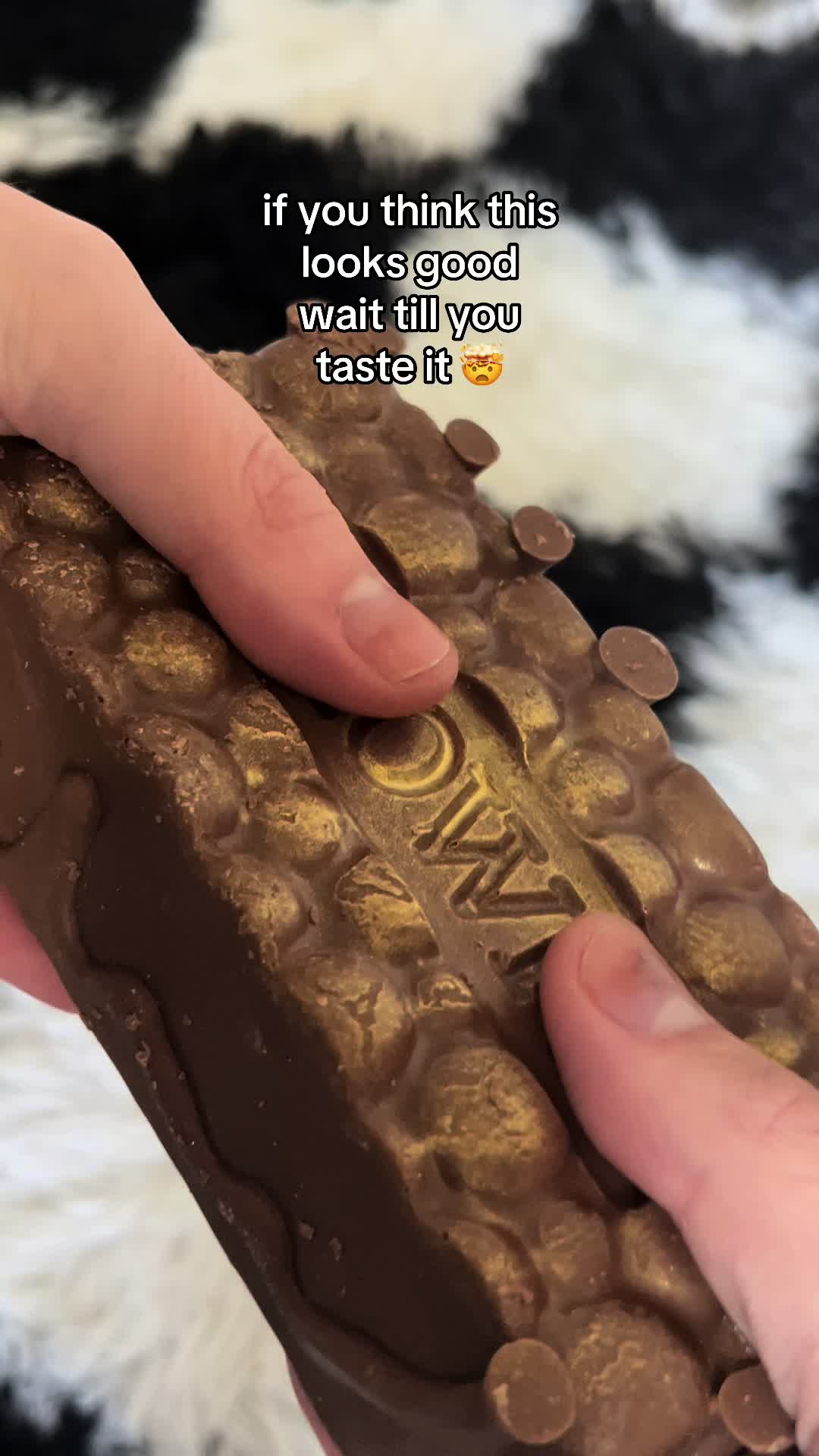 @therealmumfinds 🦇