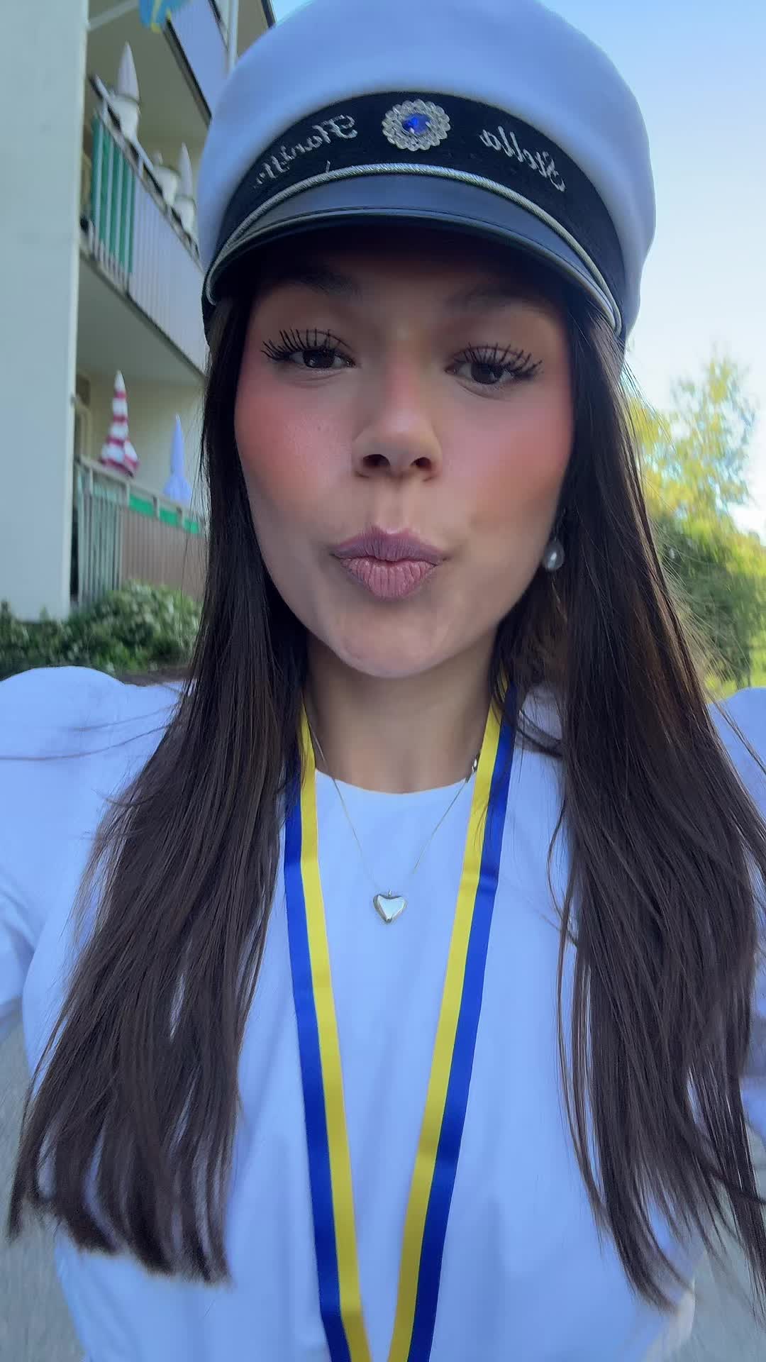 @stellsss😋😋