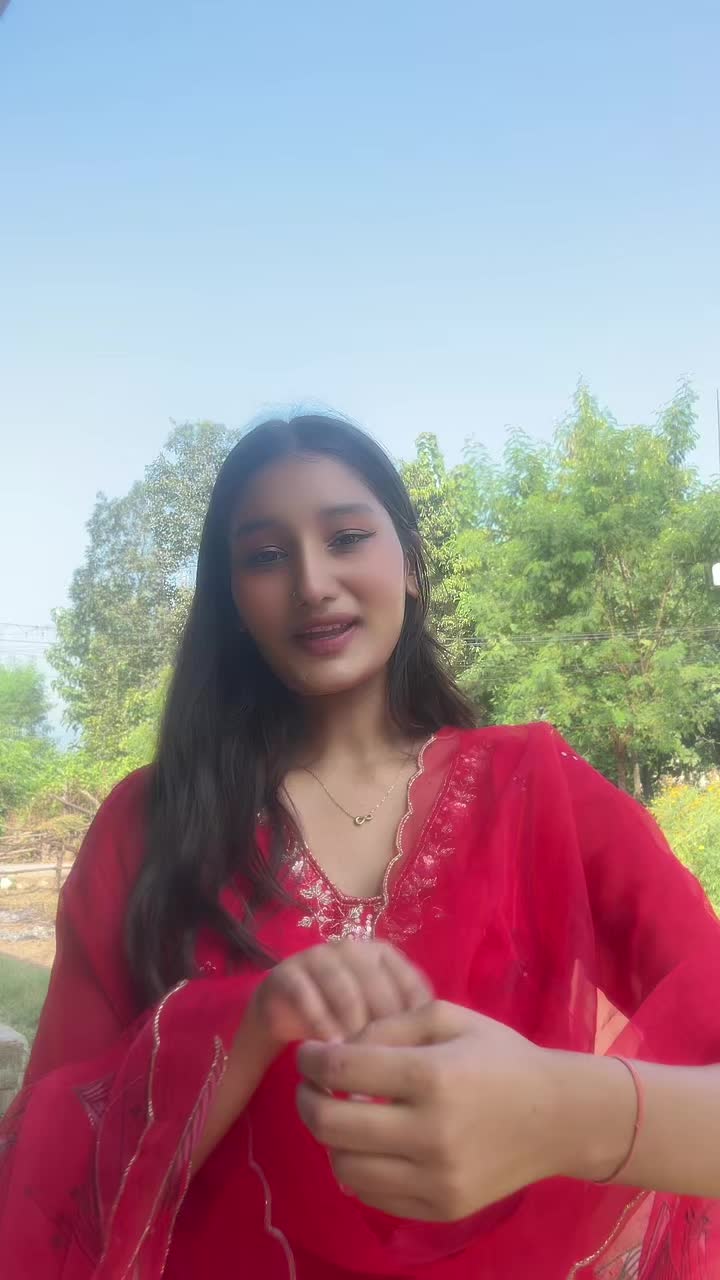 @Deeya Chand✨