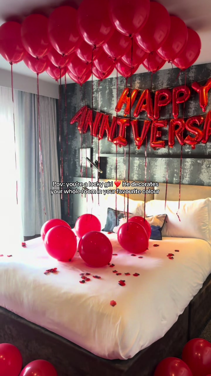 @littleballoonscompany ♛