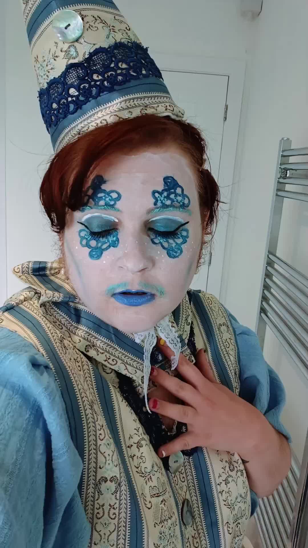@Disaster.trash.cosplay📟⚰️🪱