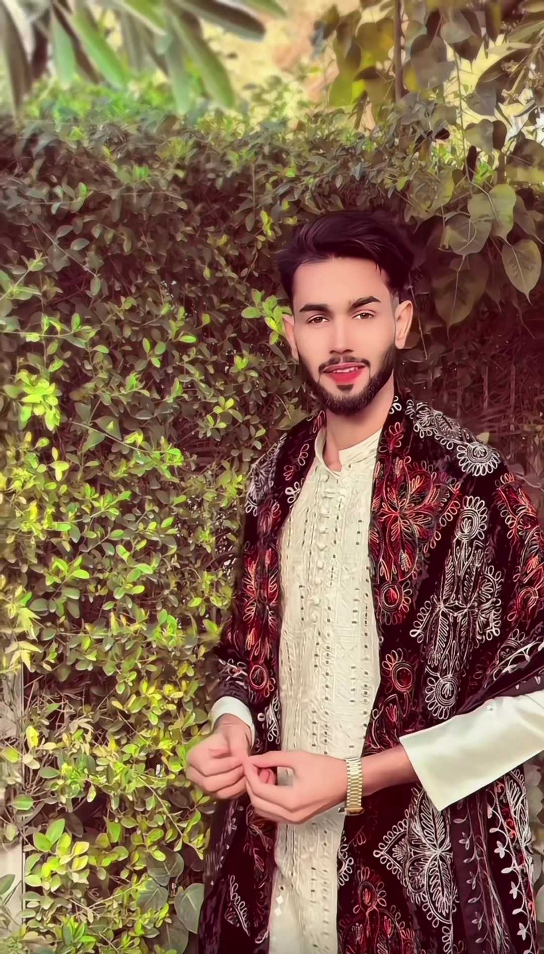@👑【لطیف　راجپوت】👑