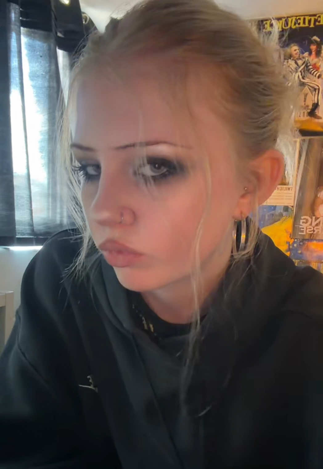 @𝔦𝔷𝔷𝔶