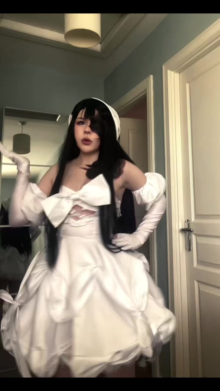 @𝘝𝘢𝘯𝘪𝘴𝘸𝘳𝘭