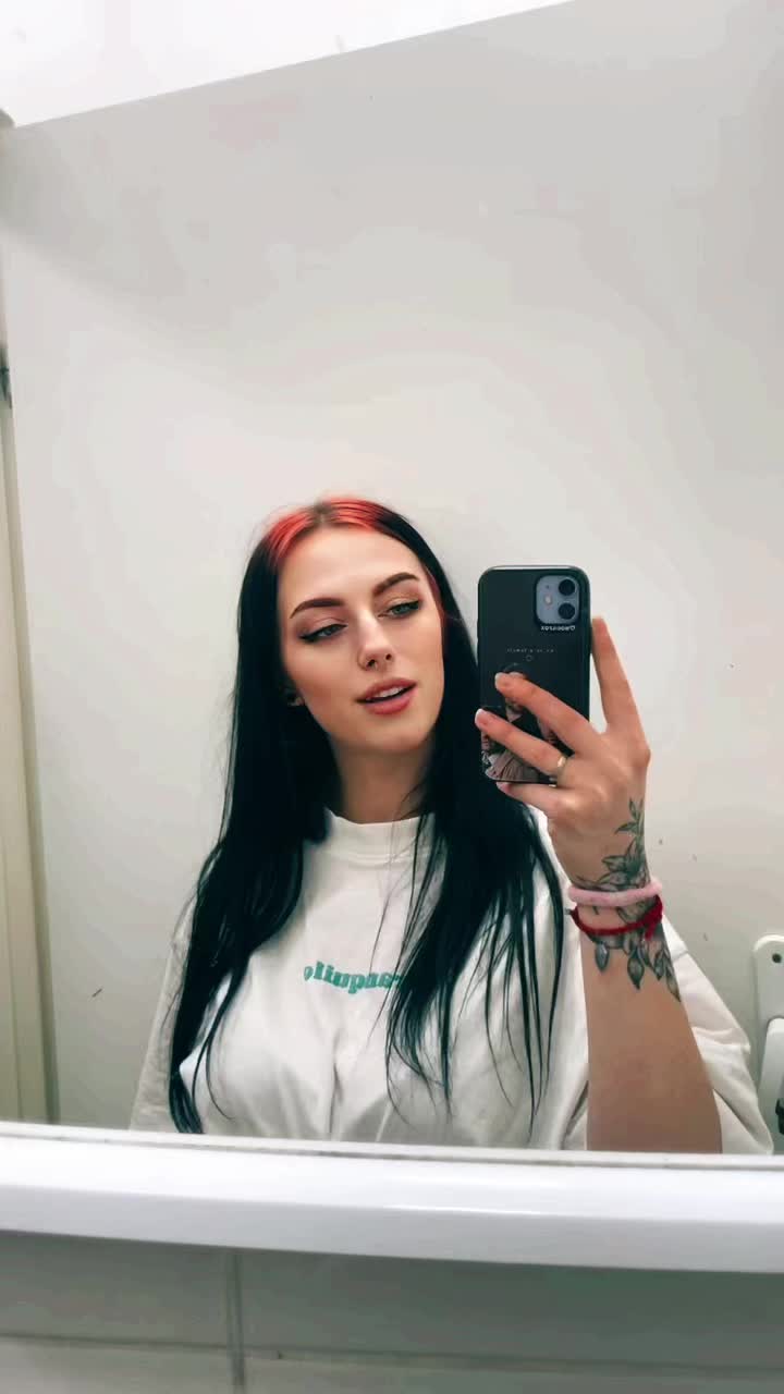 @Klaudia🌿