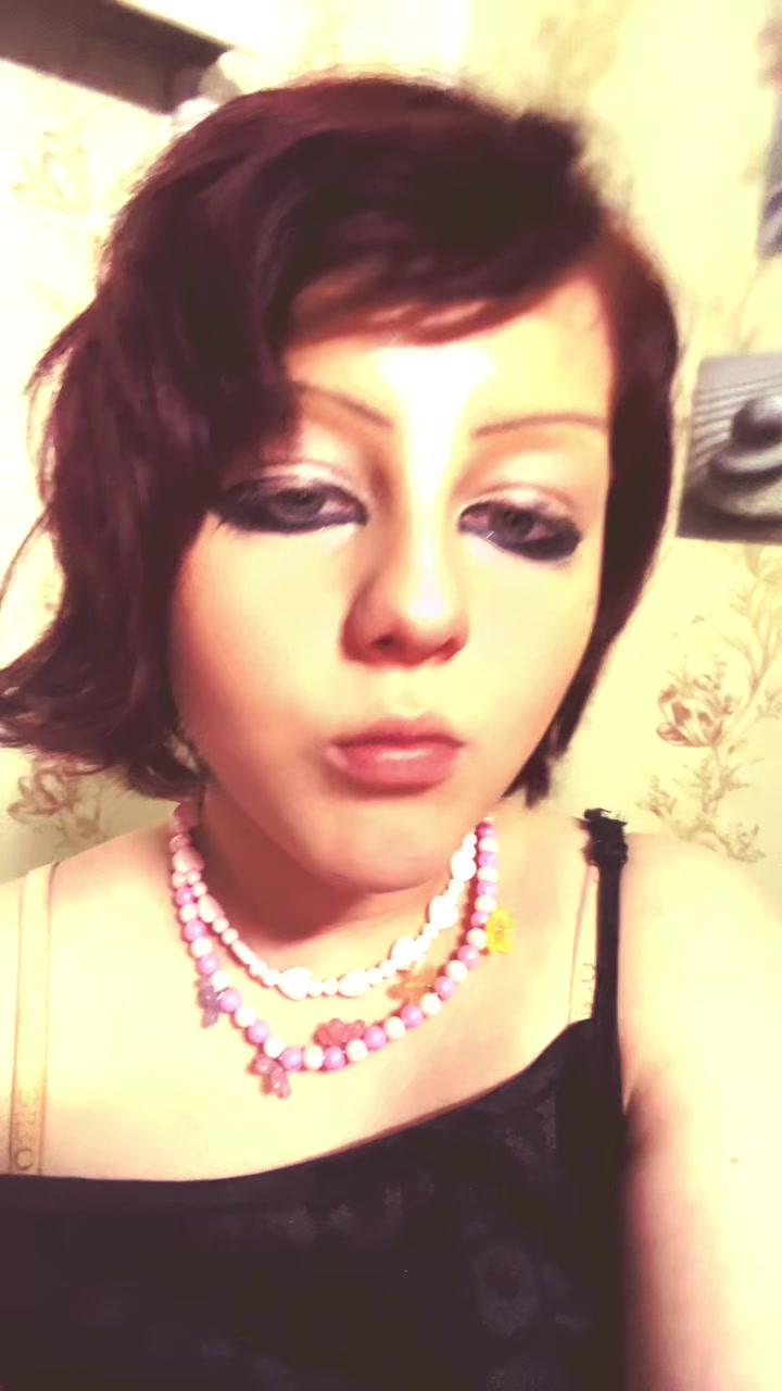 @🧚🏻&zwj;♂️🐛::Kanna::🌀☮️
