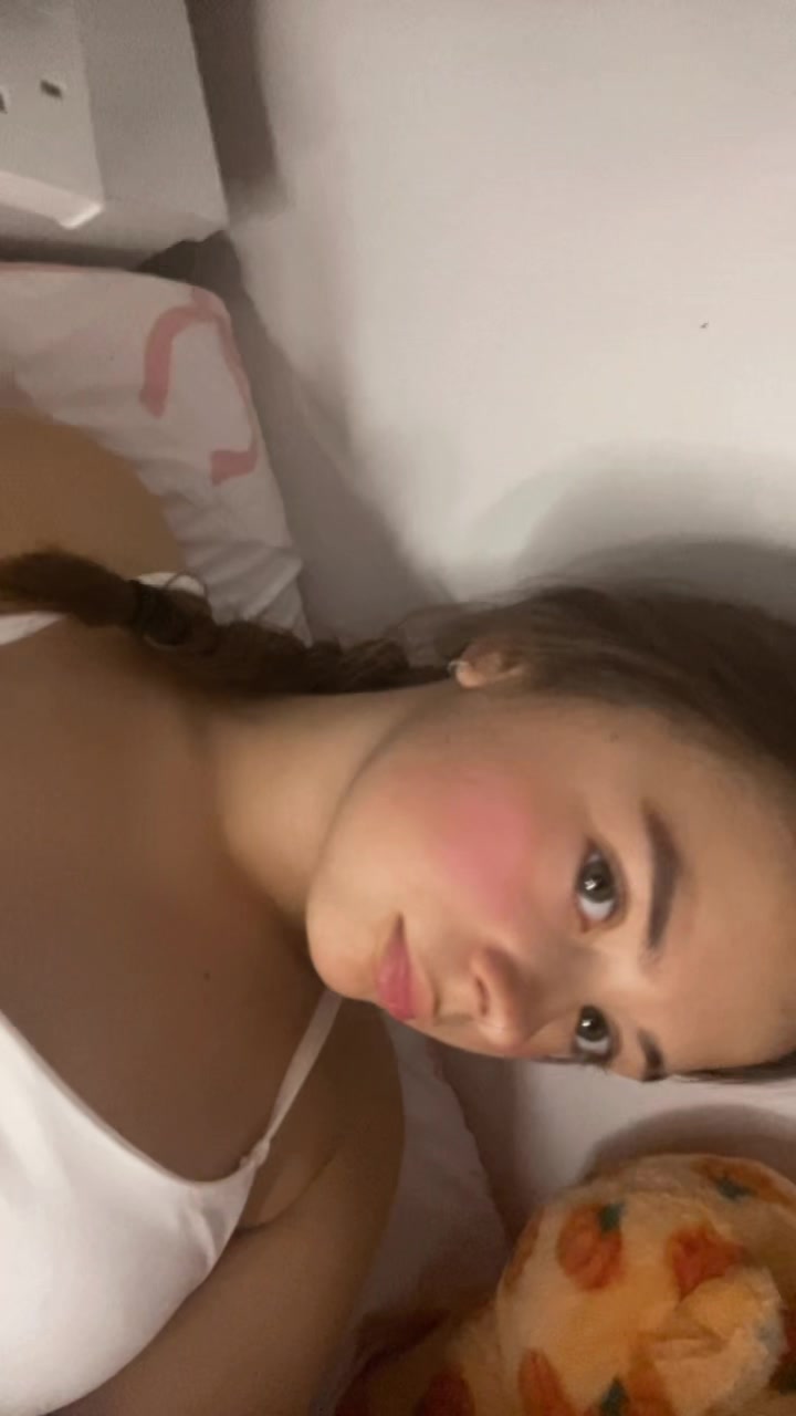 @๐๐ฅ๐ฌ๐ข๐๐ฅ๐จ๐ฎ๐๐