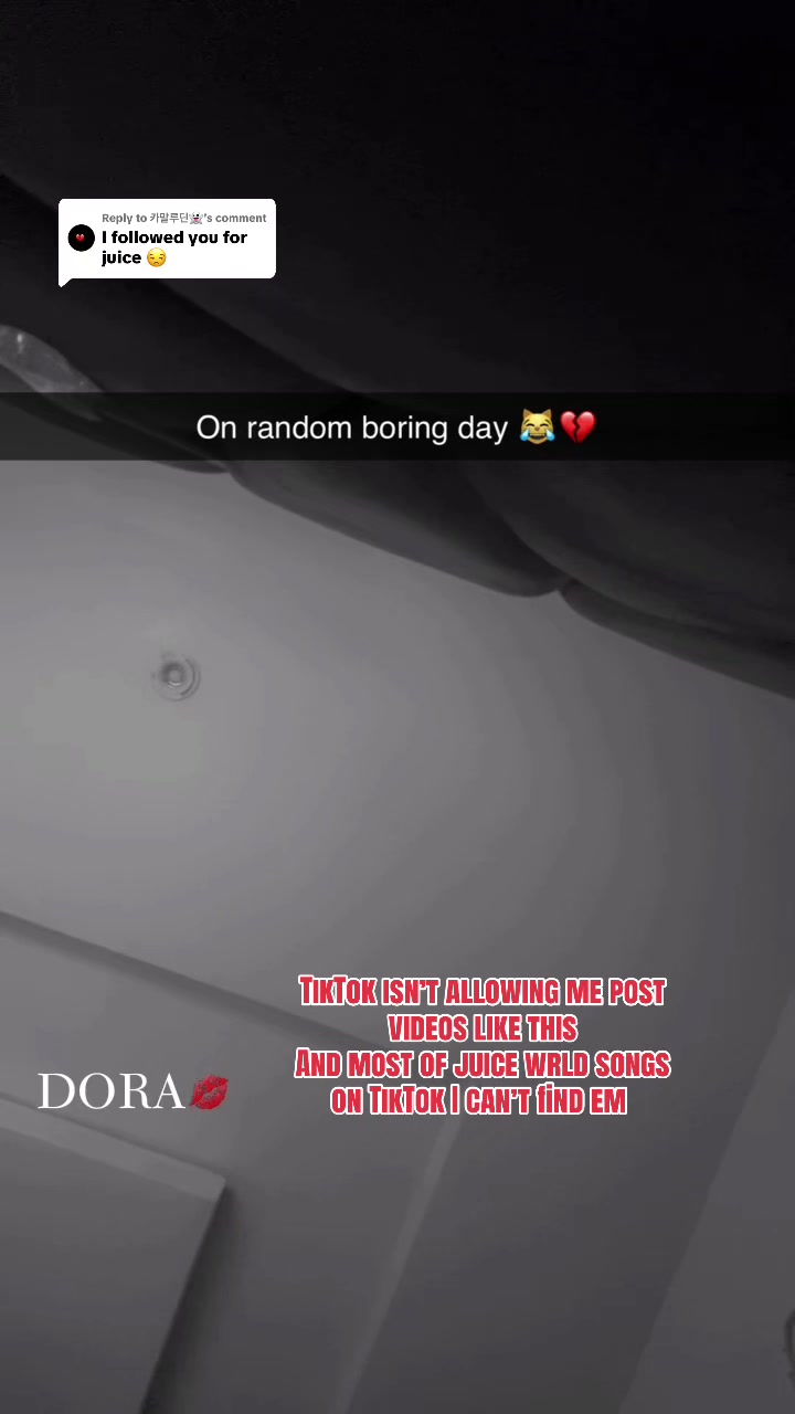 @DORA🧃💔
