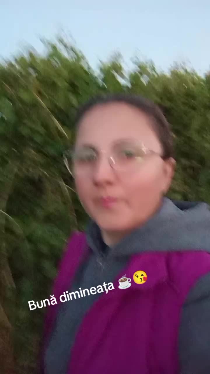 @Ionela-Gyna Popescu