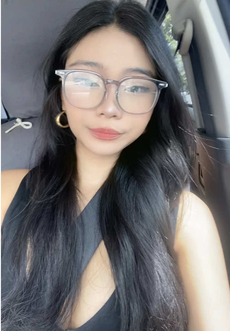@𝒴