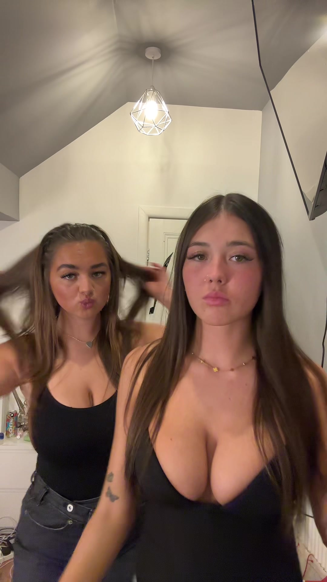 @ellie