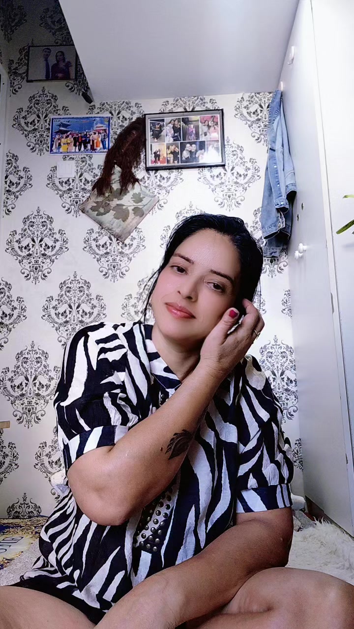 @Neelu Khanal