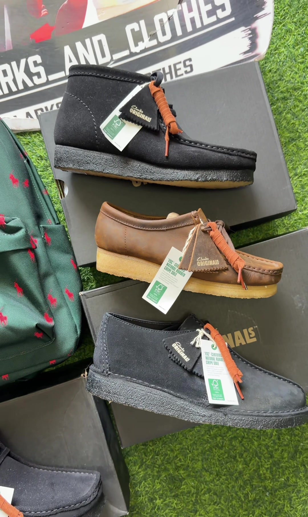 @Clarks & Clothes