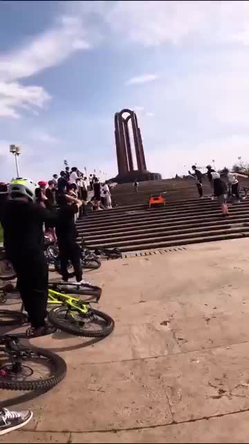 @NB 1985