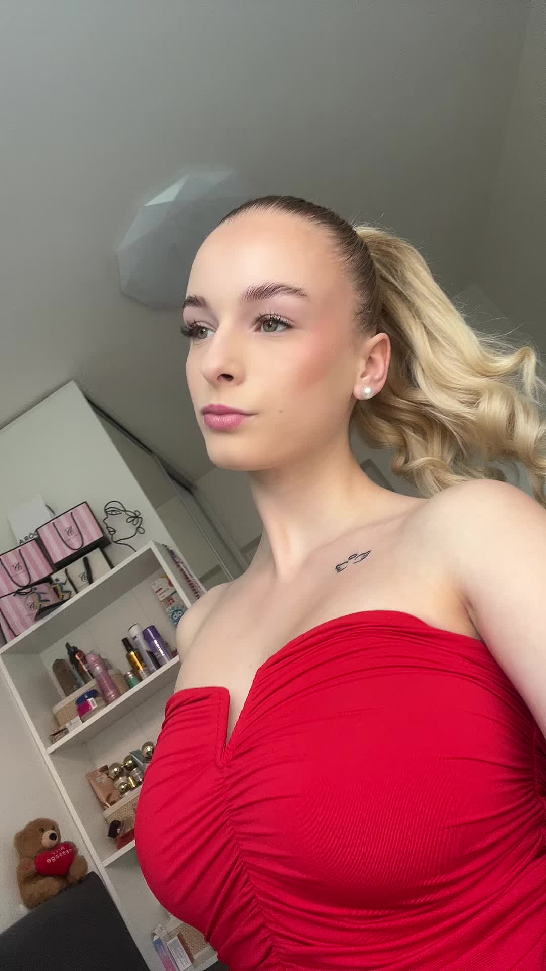 @Simča