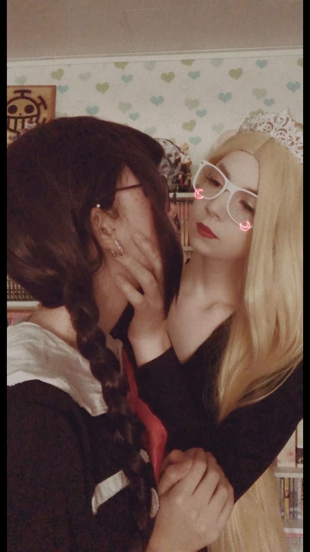 @✧˖° lenchen ✧˖°
