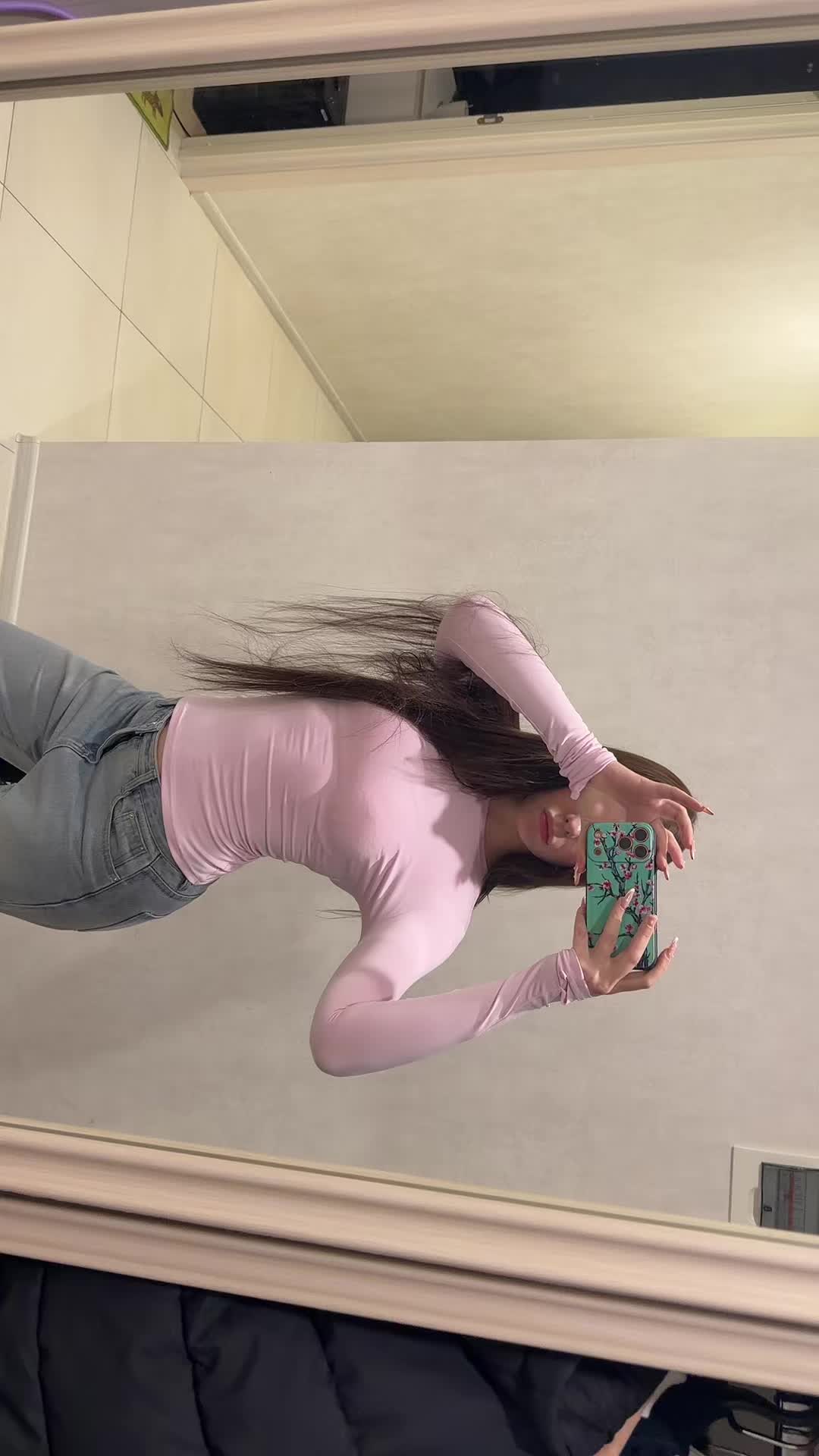 @dashulikkv