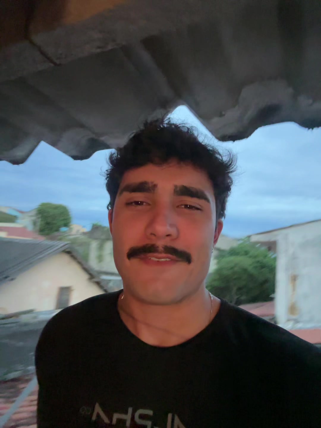 @Caetano