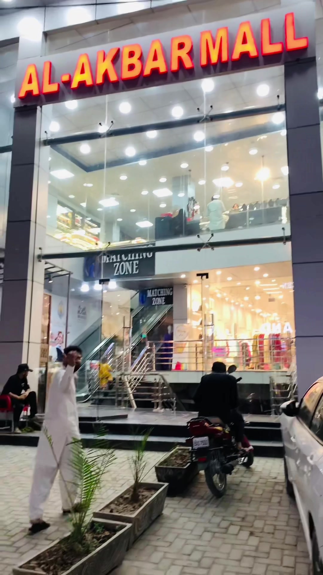 @Beauty Bank -official