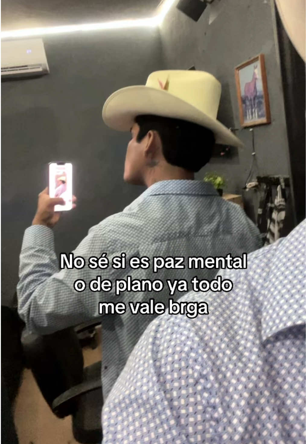 @G_Araiza